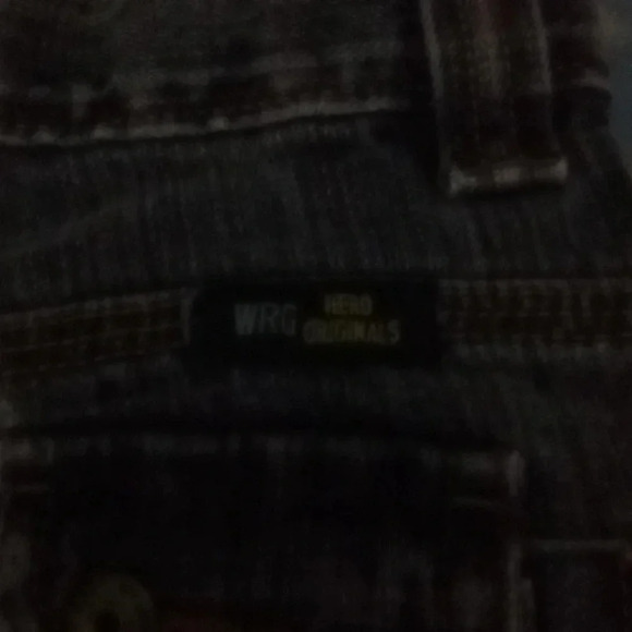 Wrangler shorts size 8 ( box BA) - Picture 3 of 3